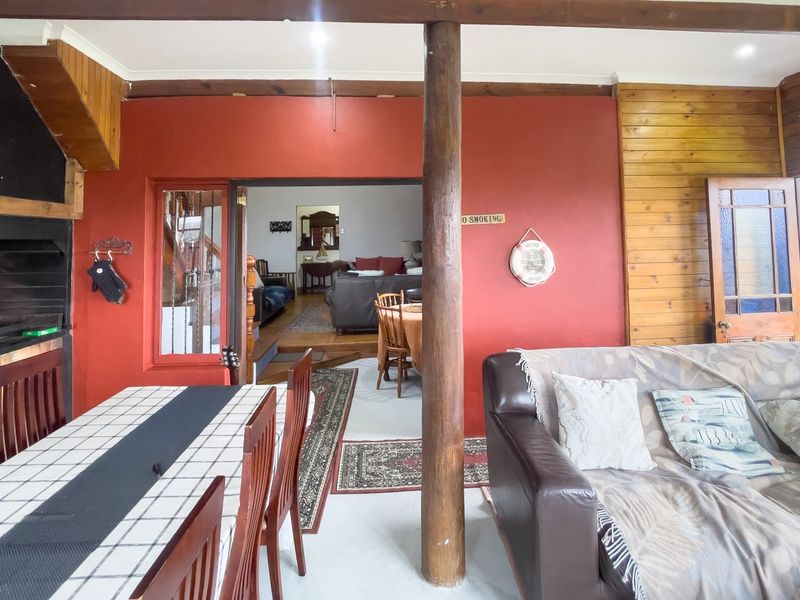 Characterful Family Home with Panoramic Groot Brak River Views - Photo 6