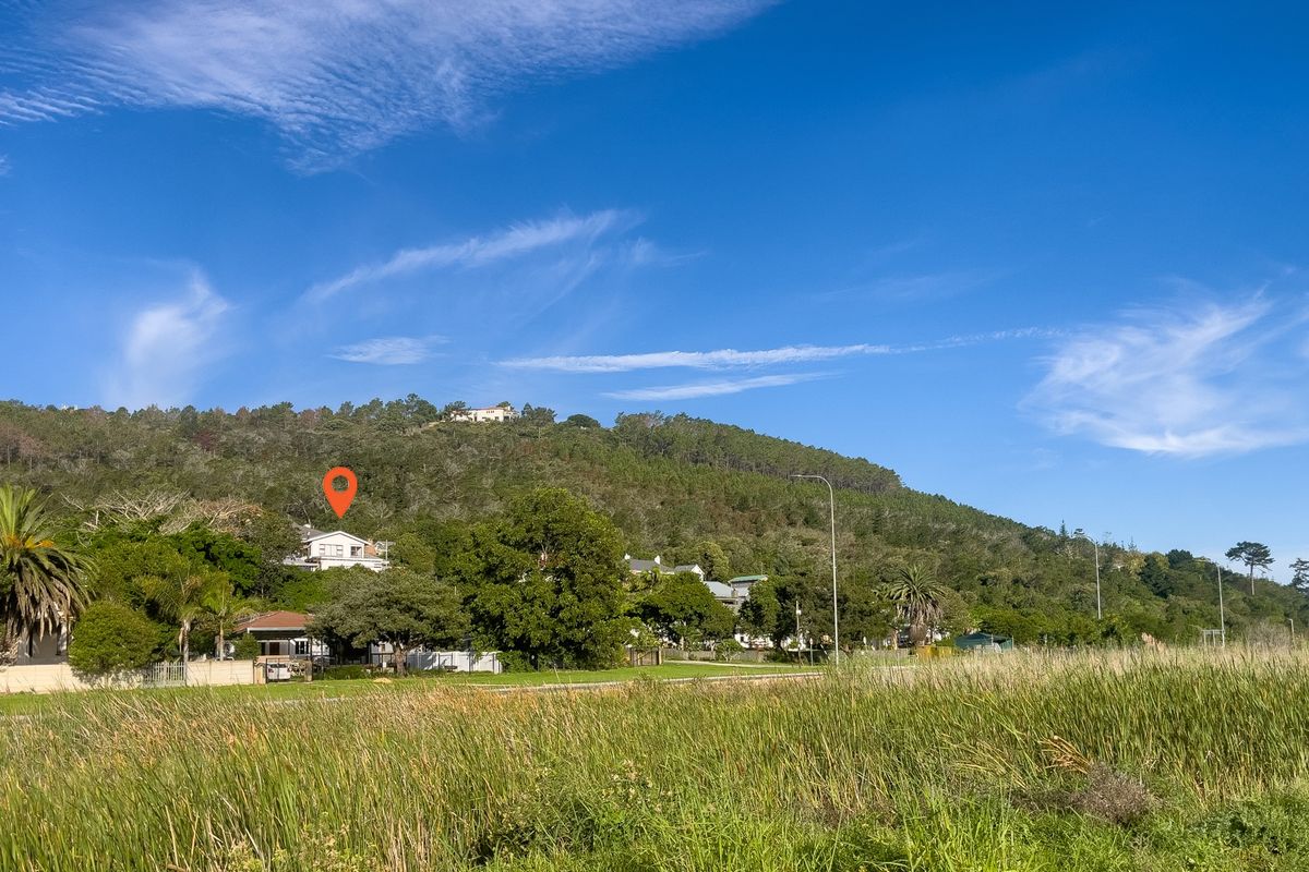 Characterful Family Home with Panoramic Groot Brak River Views - Photo 3