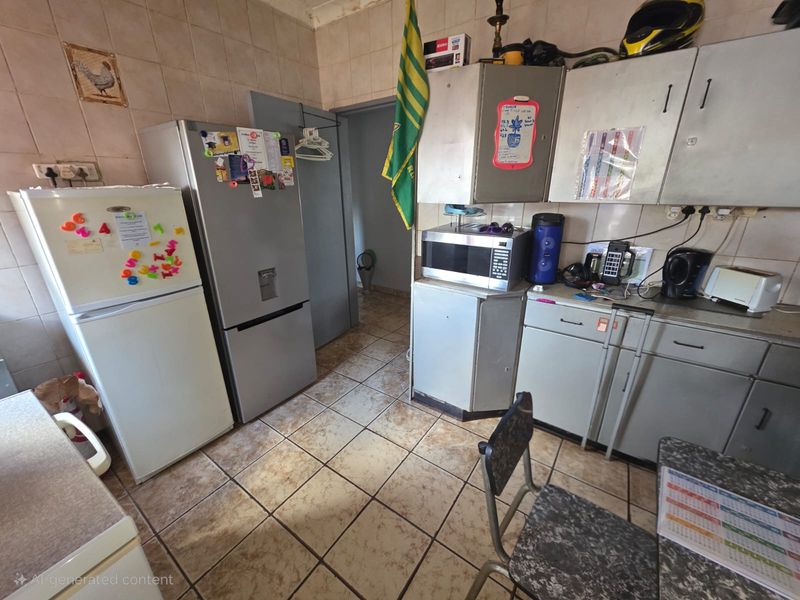 Cosy 3 Bedroom House for Sale in Vanderbijlpark CE1 – Close to CBD - Photo 3