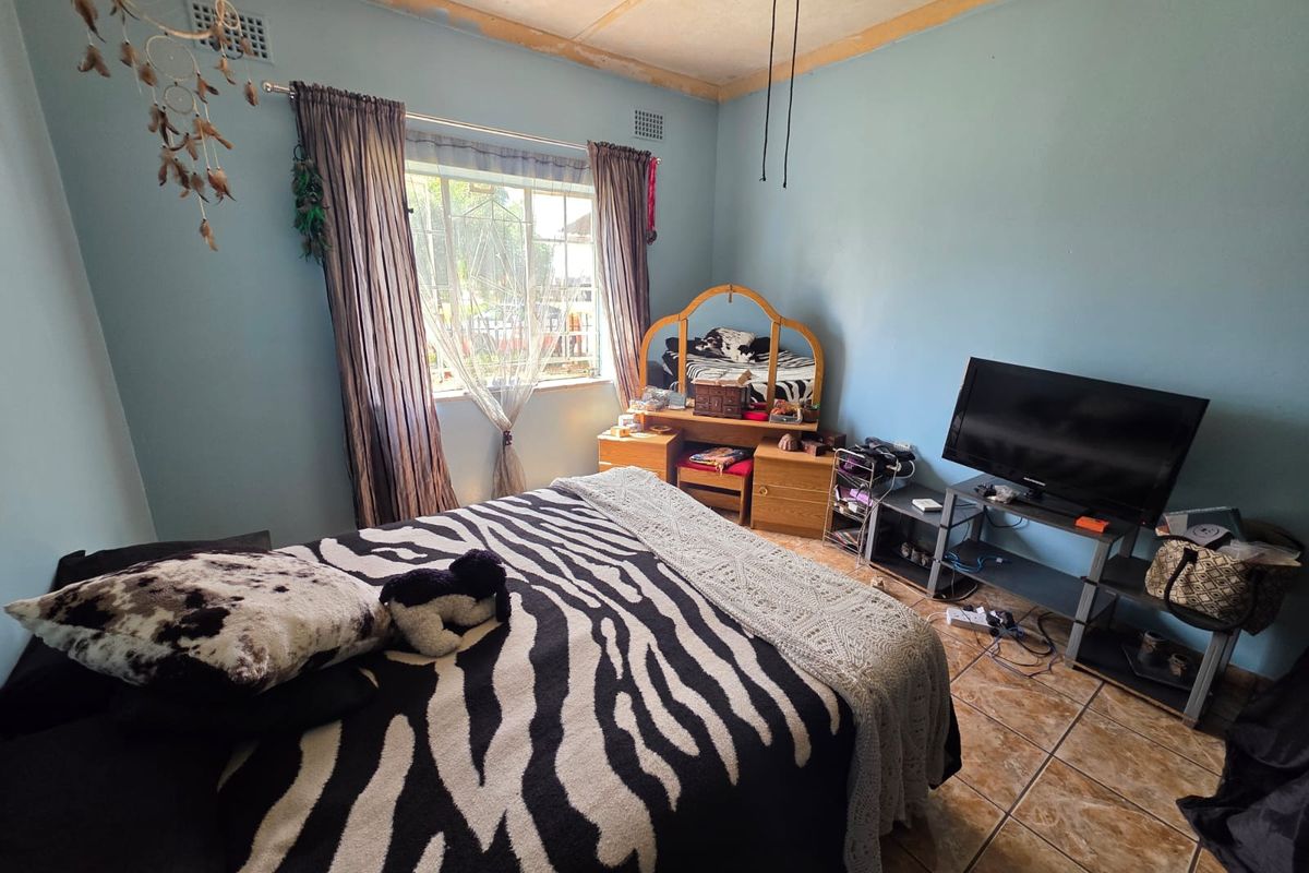 Cosy 3 Bedroom House for Sale in Vanderbijlpark CE1 – Close to CBD - Photo 5