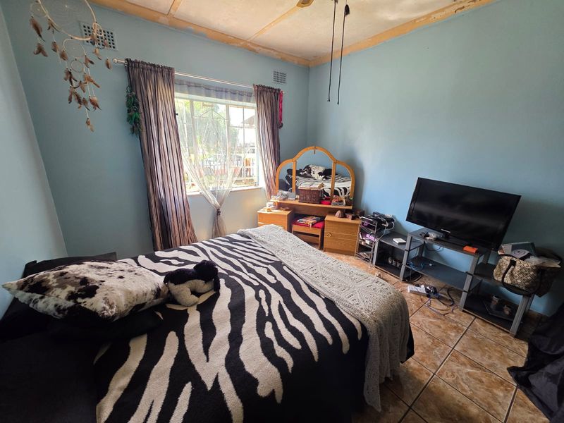 Cosy 3 Bedroom House for Sale in Vanderbijlpark CE1 – Close to CBD - Photo 5
