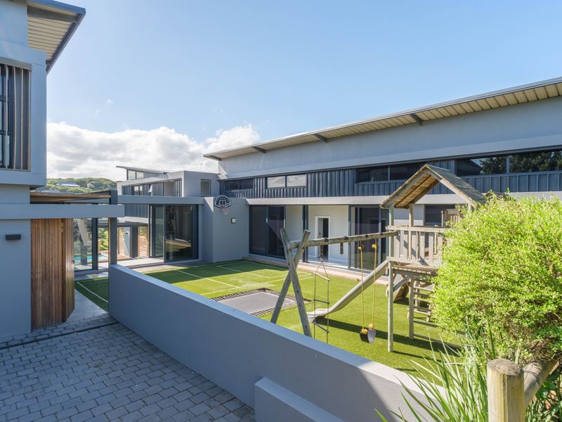 A One-of-a-Kind Family & Entertainer’s Masterpiece on the Simbithi Golf Course, Ballito - Photo 4