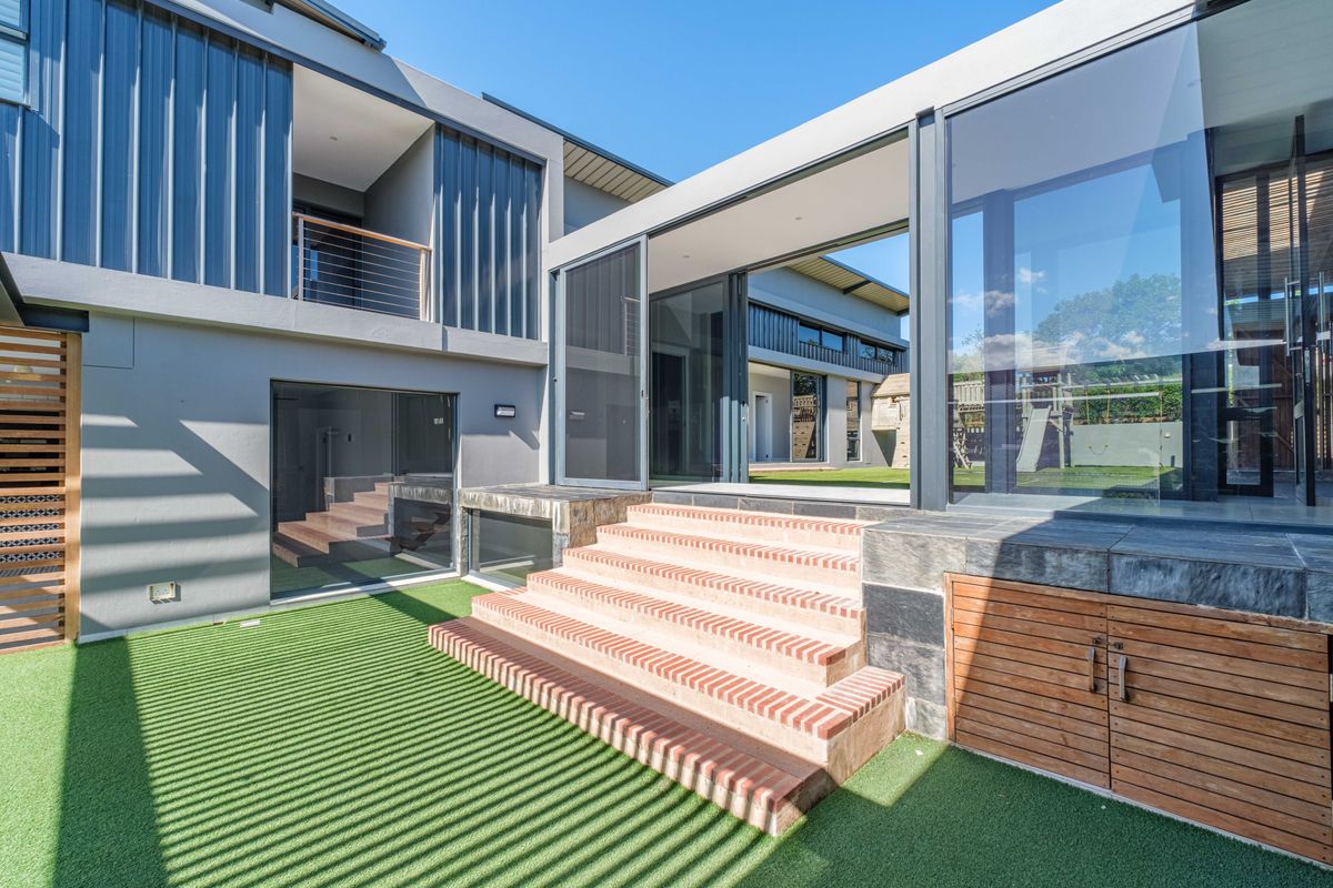 A One-of-a-Kind Family & Entertainer’s Masterpiece on the Simbithi Golf Course, Ballito - Photo 3
