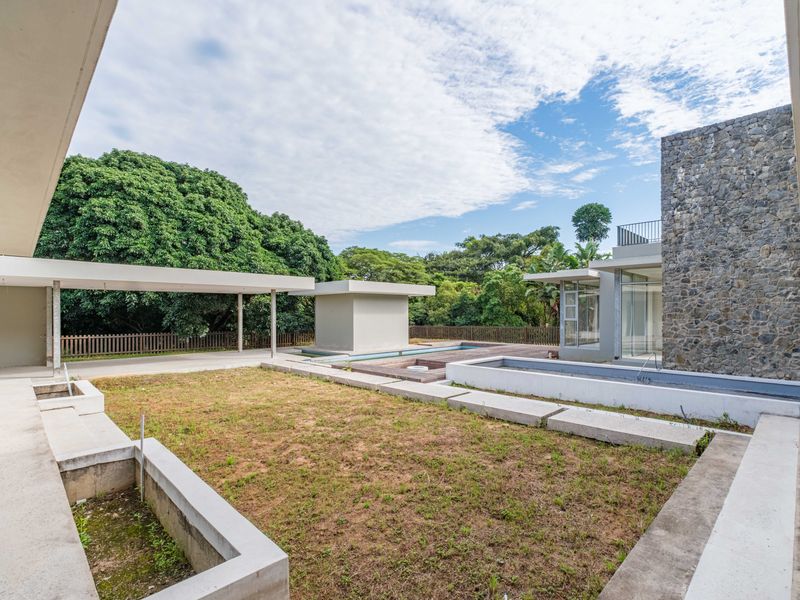 Masterpiece Nearing Completion - Photo 5