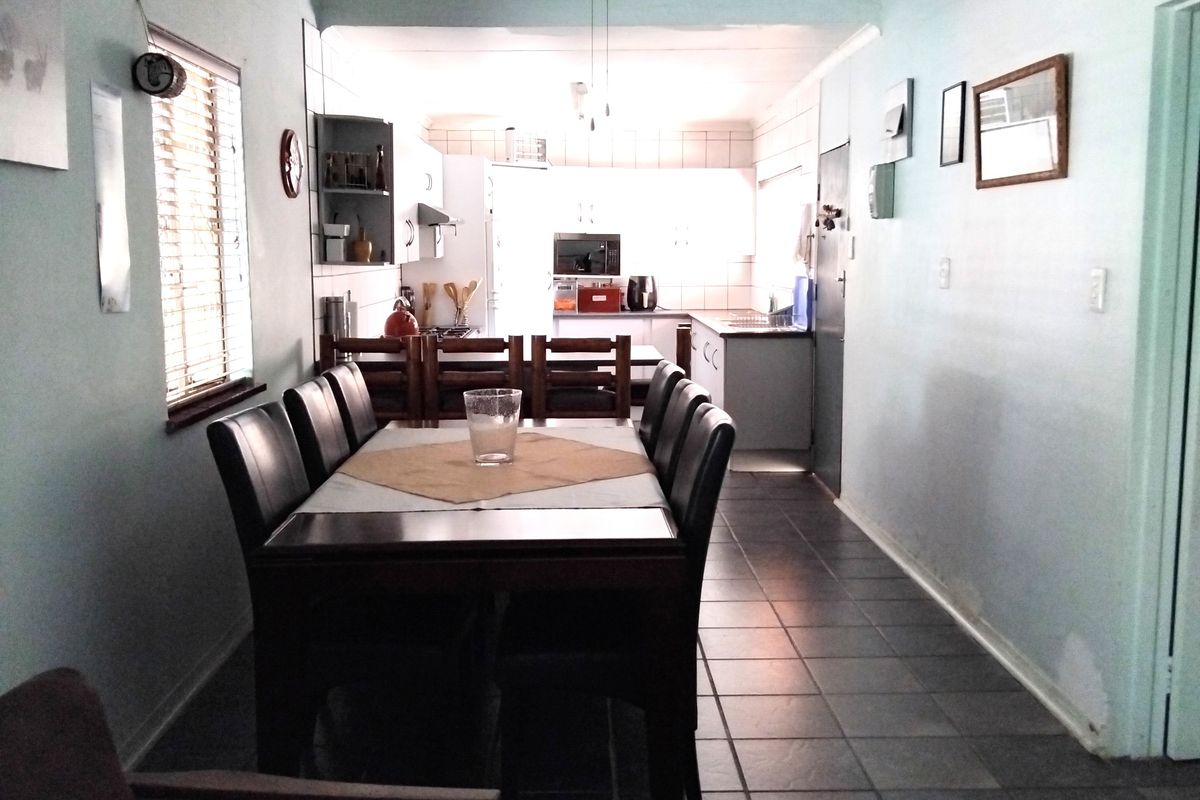 Beautiful 3 bedroom home - Photo 4