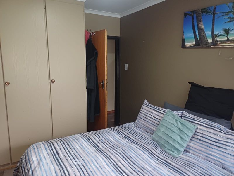 Exceptional Smart Home with Sustainable Living and Immaculate Garden - Photo 8