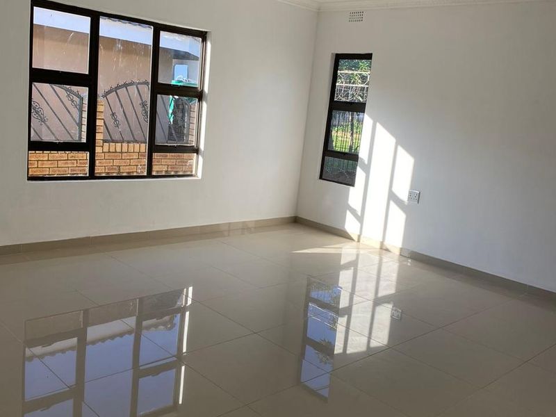 House Rental Monthly In Ulundi - Photo 6