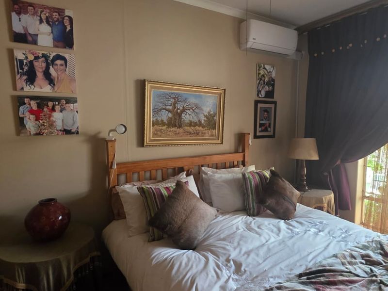 Garden Oasis | Rare Antique Gem in SW5 Proper – Priced to Sell - Photo 2