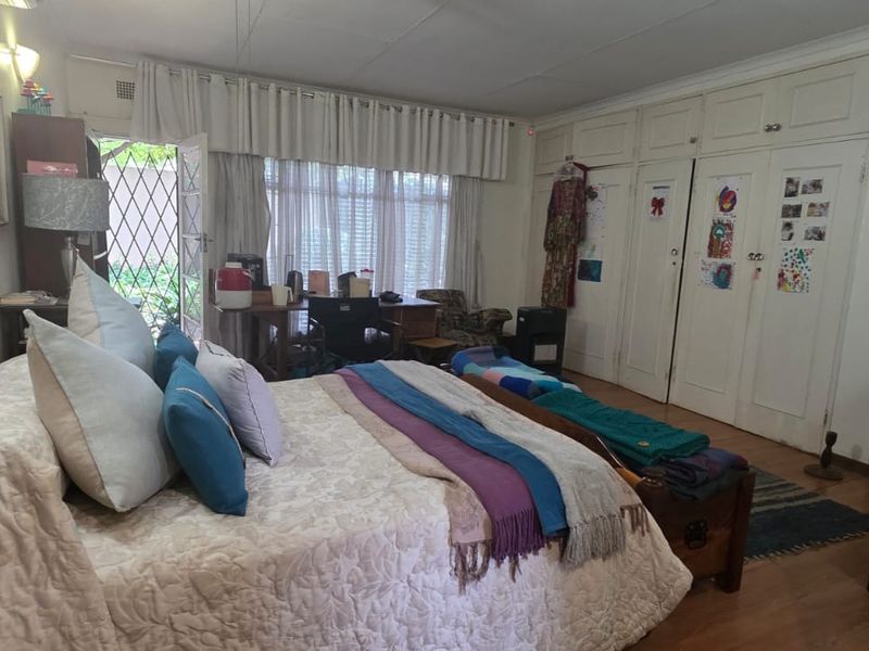 Garden Oasis | Rare Antique Gem in SW5 Proper – Priced to Sell - Photo 5