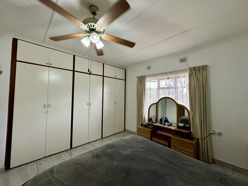 Neat 4-Bedroom Family Home in Prime Arboretum Location - Photo 10