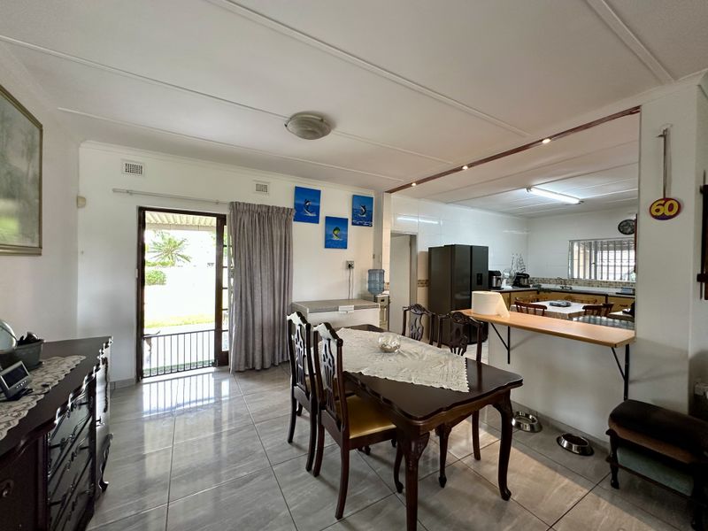 Neat 4-Bedroom Family Home in Prime Arboretum Location - Photo 4