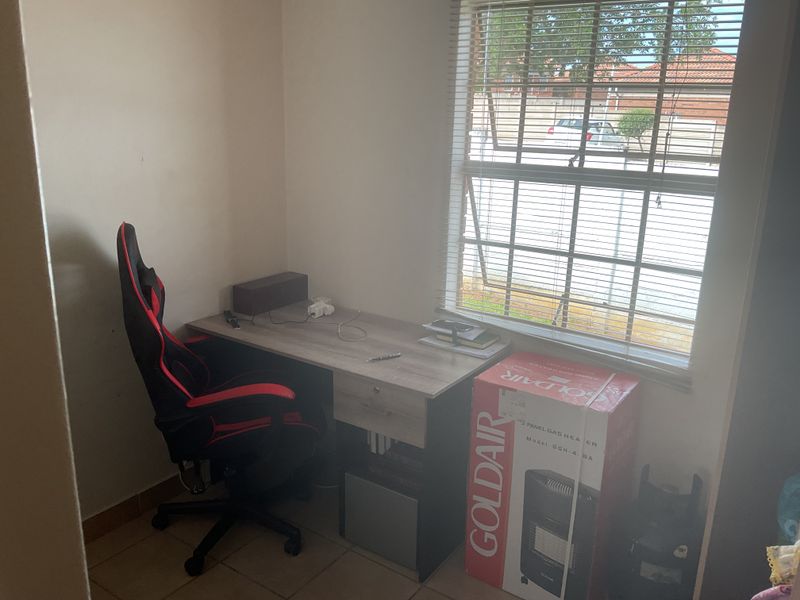 Freestanding For Sale In Centurion - Photo 8