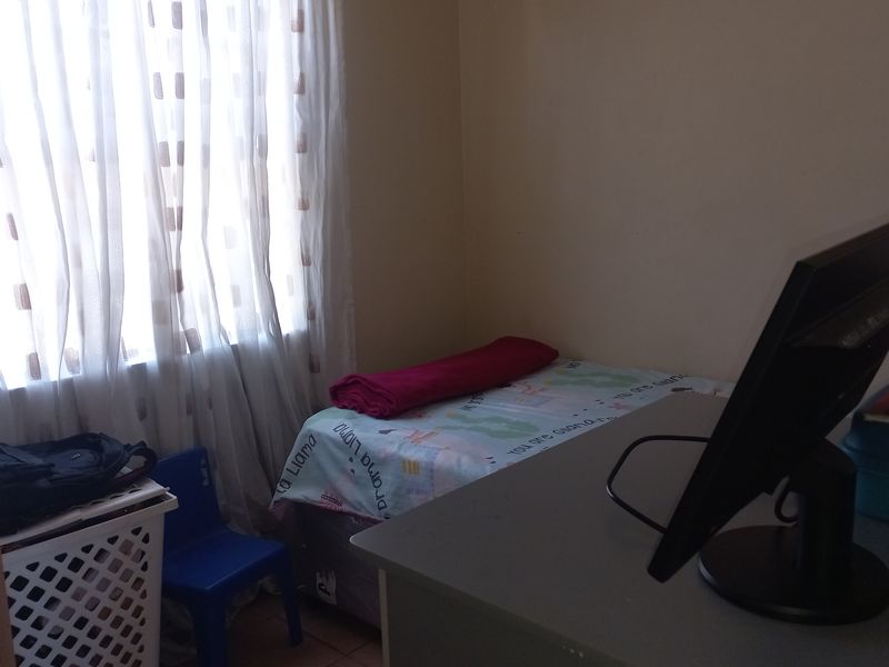 Freestanding For Sale In Centurion - Photo 10