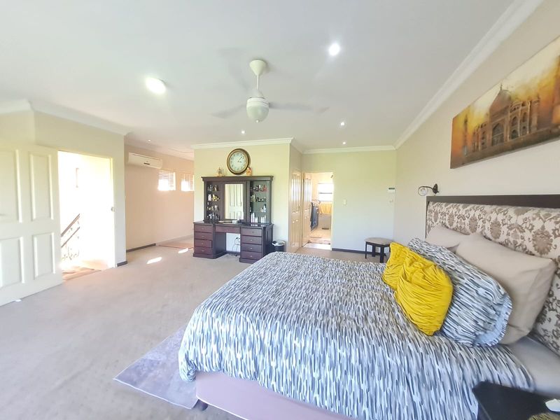 Luxury multi level 4 bedroom house for sale - Photo 10