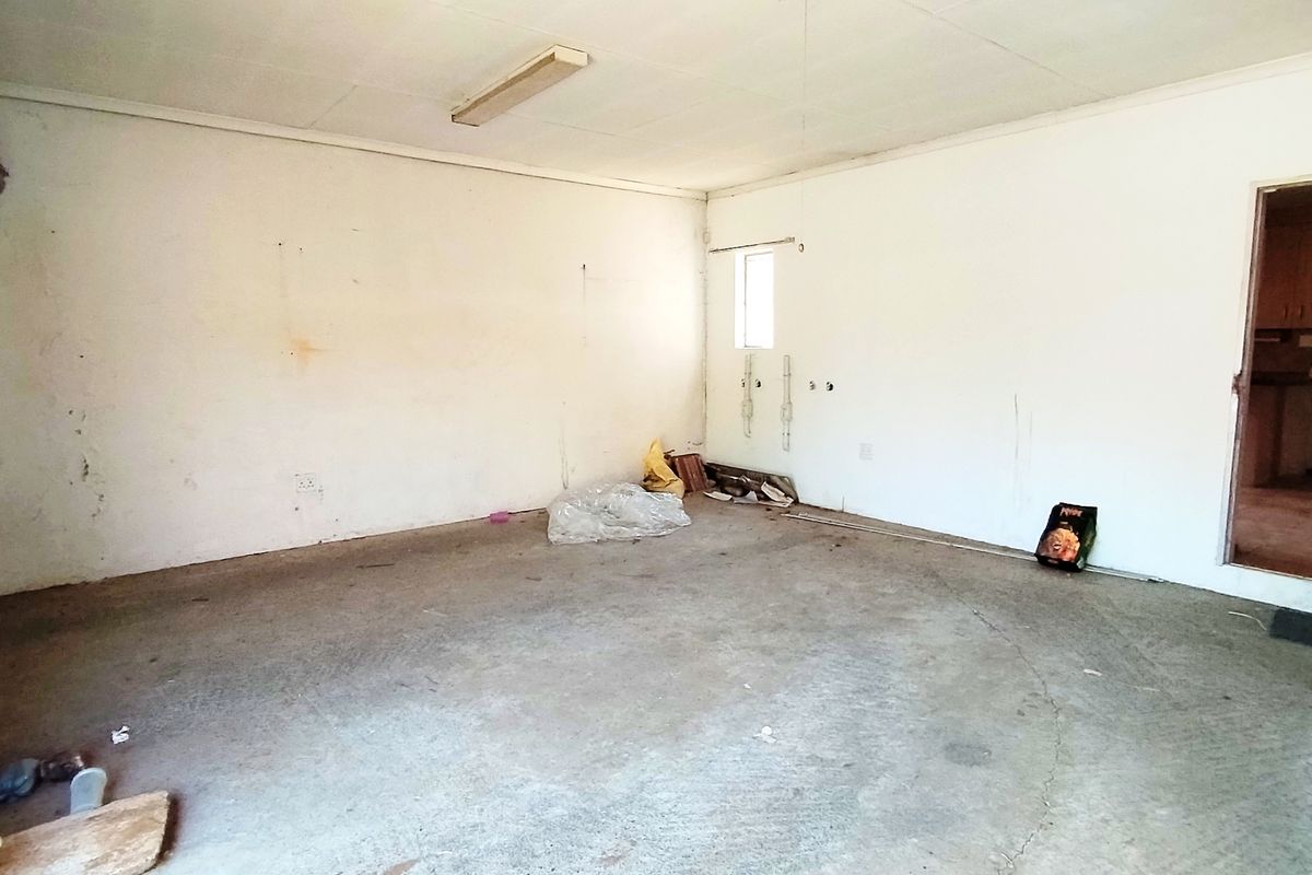 3 Bedroom House To-Let In Sherwood Gardens. - Photo 3