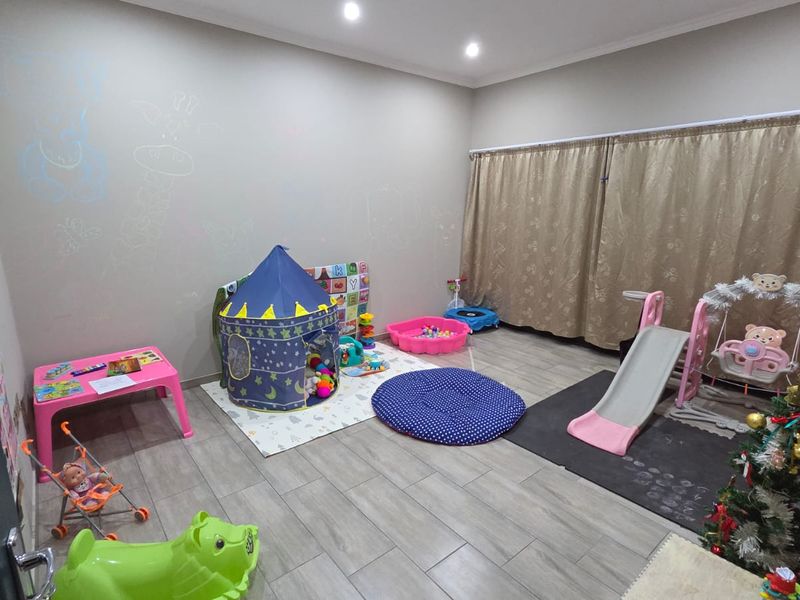 Extension 23, Sasolburg – Spacious & Fully Upgraded Family Home - Photo 4