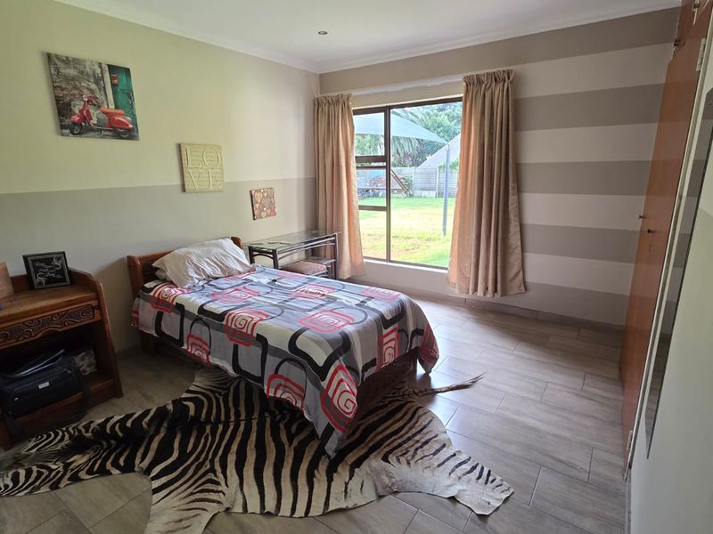 Extension 23, Sasolburg – Spacious & Fully Upgraded Family Home - Photo 10