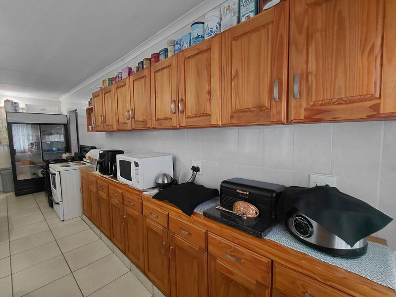 Prime Off-Grid 4 Bedroom Home with Business Zoning Potential in the Heart of Mokopane - Photo 7