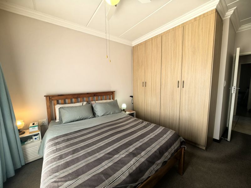 Rental in Lifestyle over 50 property in Olivedale. - Photo 10