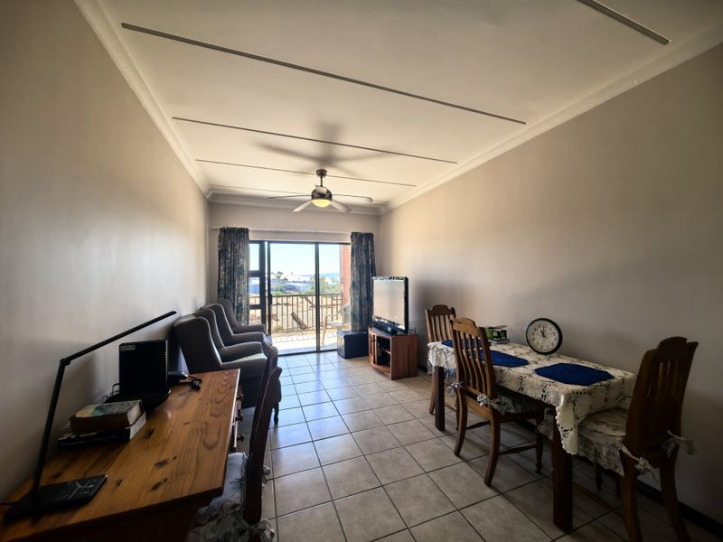 Rental in Lifestyle over 50 property in Olivedale. - Photo 7
