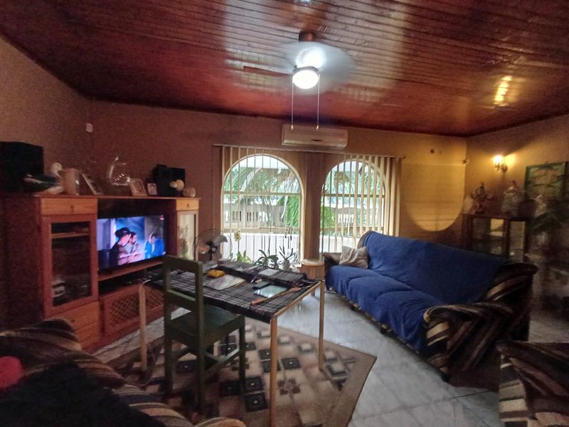 Perfect Family Home In SE 7 - Photo 6