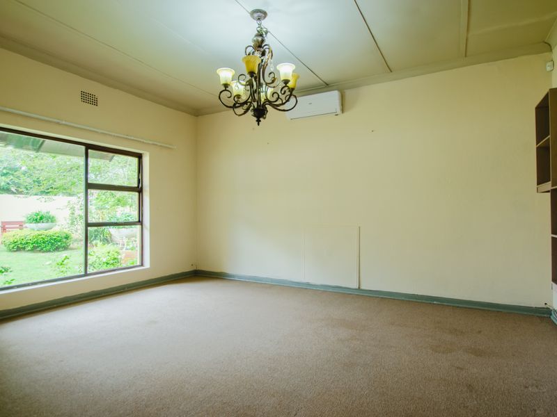 4 Bedroom House For Sale In Dalview - Photo 3