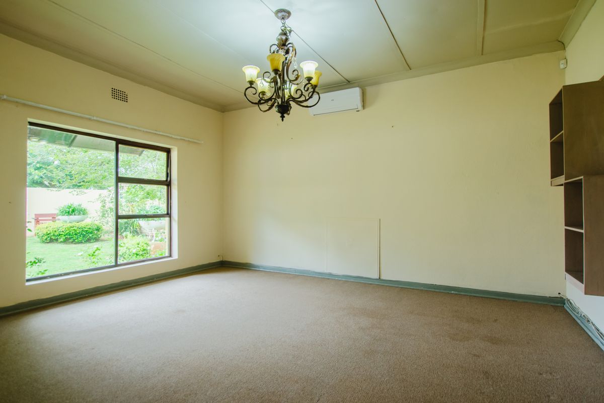 4 Bedroom House For Sale In Dalview - Photo 3