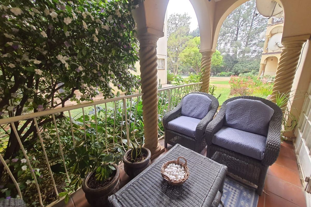 Beautiful 2 Bedrooms and 2 Bathrooms Ground Floor Unit Can Now Be Yours - Photo 3