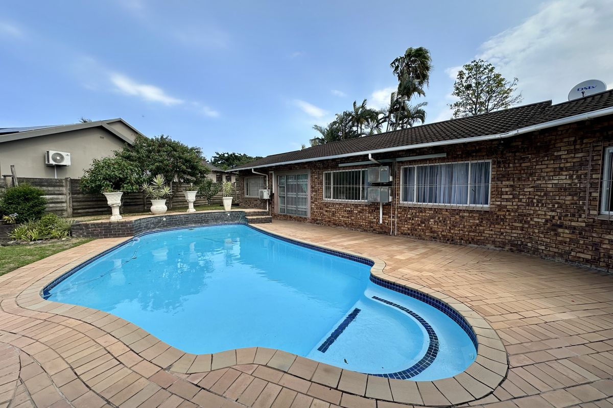 Contemporary Elegance with Generous Space and Seamless Living - Photo 4