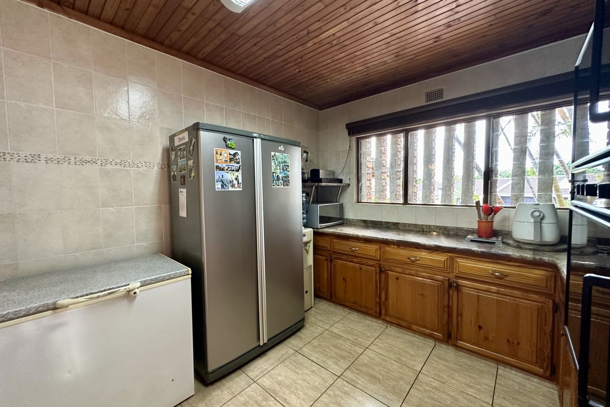 Contemporary Elegance with Generous Space and Seamless Living - Photo 5