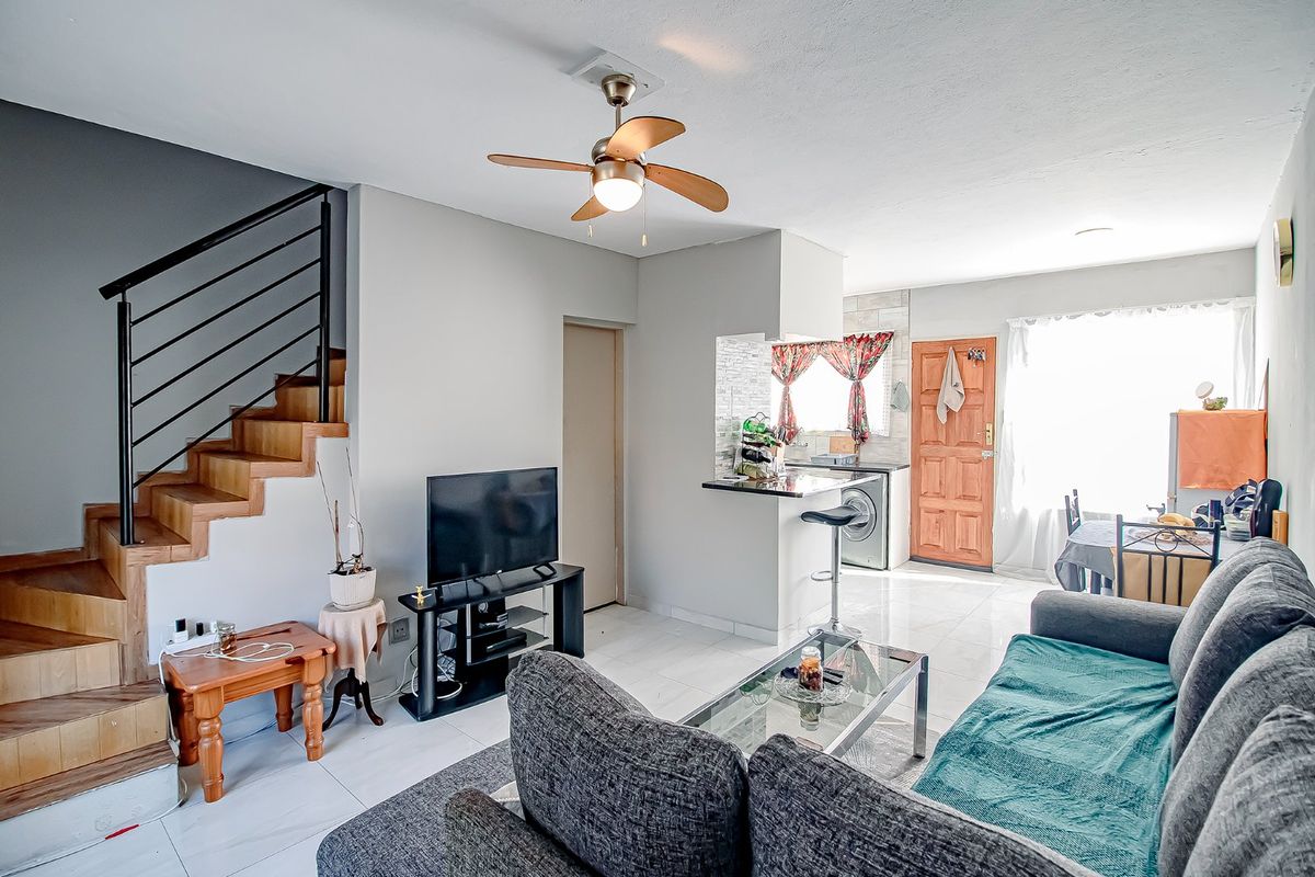 2 Bedroom Duplex Annlin - Photo 4