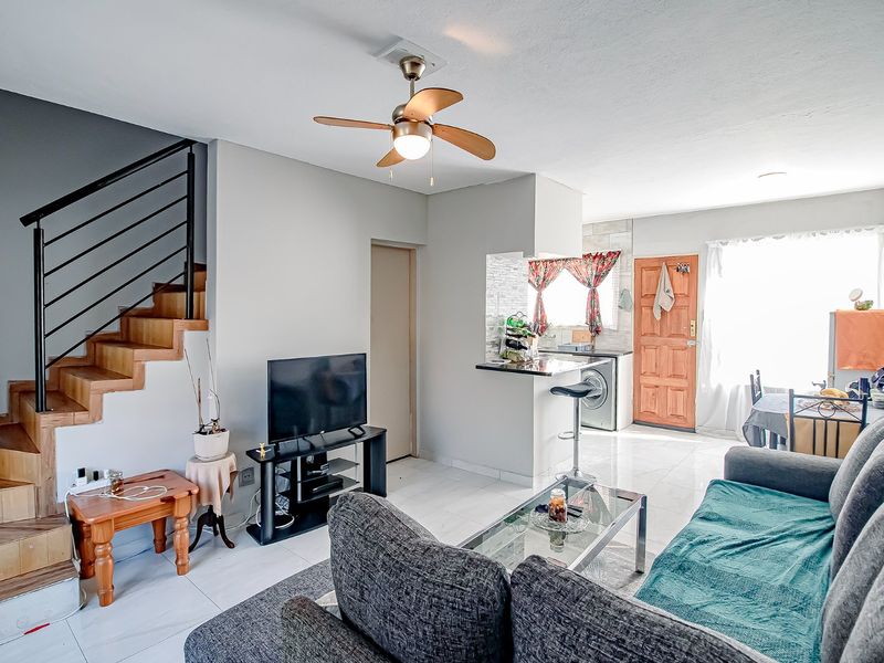 2 Bedroom Duplex Annlin - Photo 4