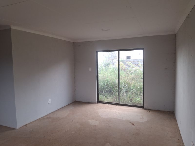2 Bedroom, 1.5 Bathroom House for Sale – Dawn Park Ingonyama Lifestyle Estate - Photo 5