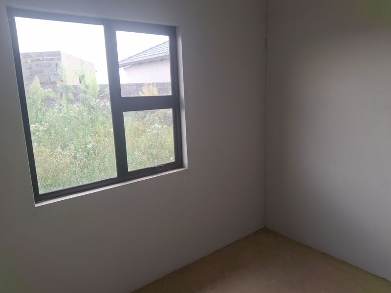 2 Bedroom, 1.5 Bathroom House for Sale – Dawn Park Ingonyama Lifestyle Estate - Photo 9