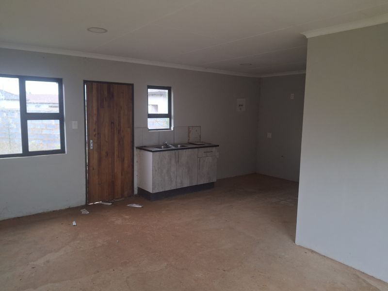 2 Bedroom, 1.5 Bathroom House for Sale – Dawn Park Ingonyama Lifestyle Estate - Photo 2