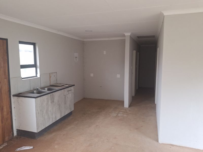 2 Bedroom, 1.5 Bathroom House for Sale – Dawn Park Ingonyama Lifestyle Estate - Photo 4