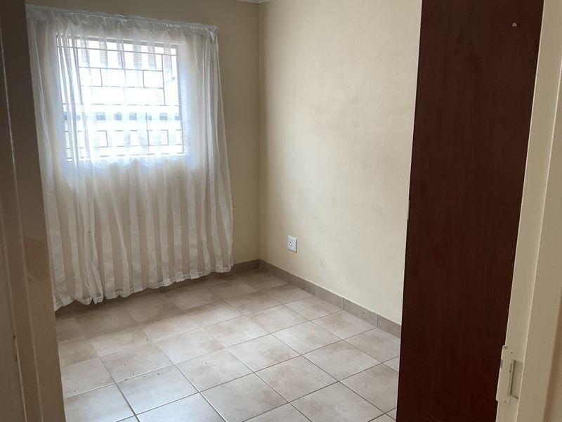 Freestanding For Sale In Centurion - Photo 7