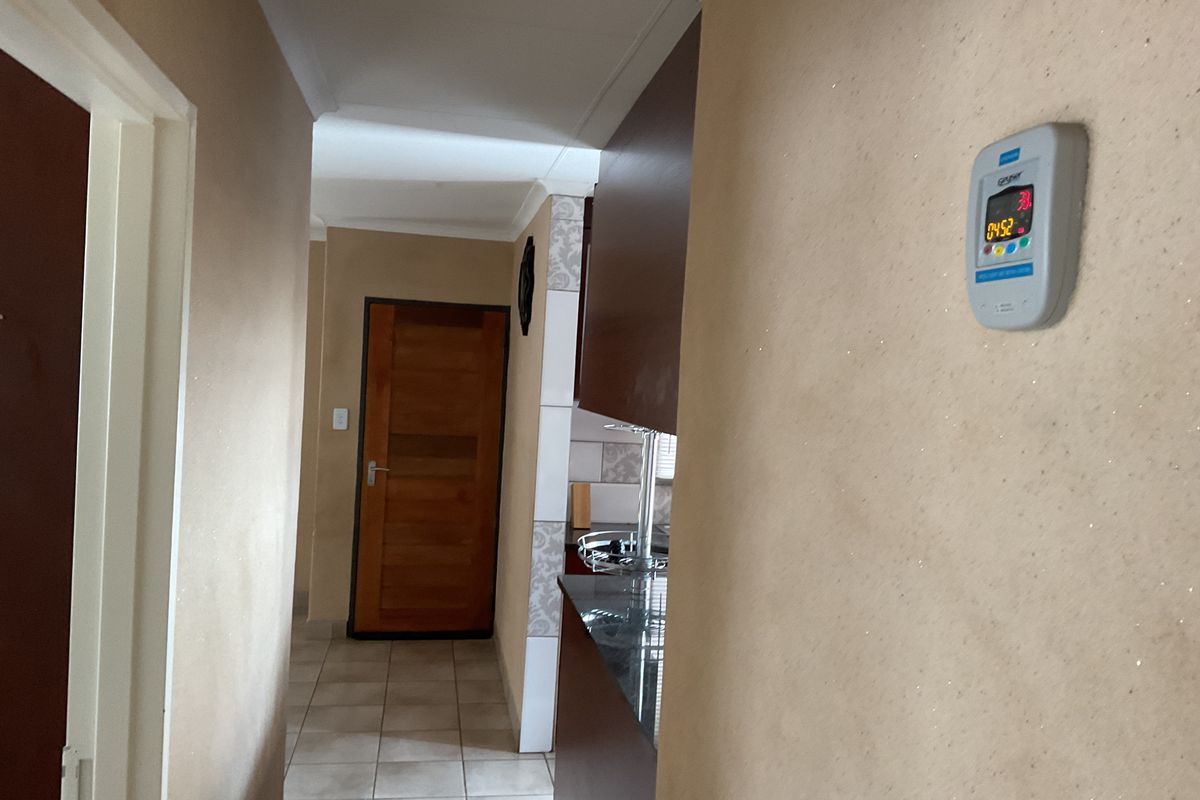 Freestanding For Sale In Centurion - Photo 5