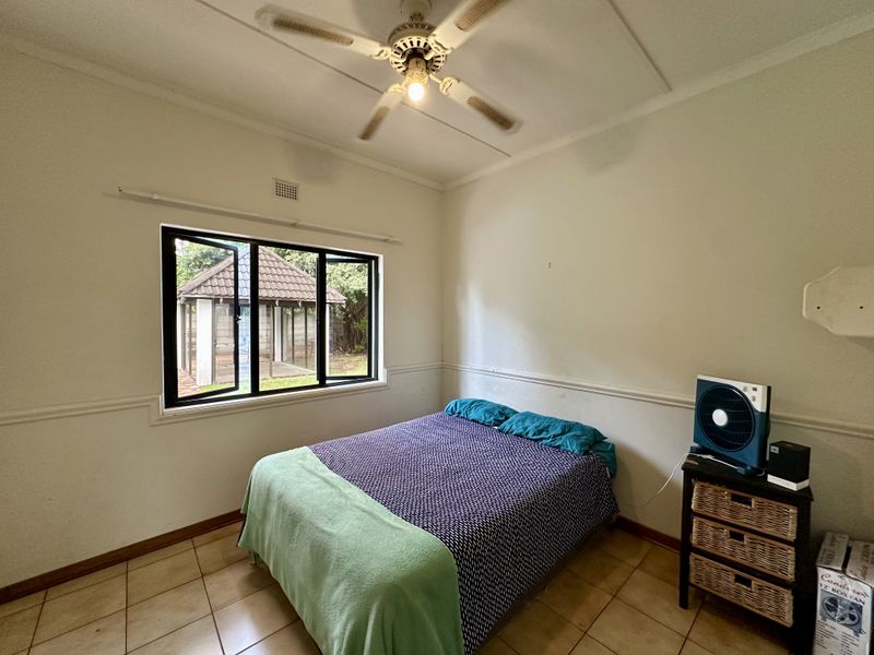 Contemporary 5-Bedroom Family Home in Prestigious Meer En See - Photo 9