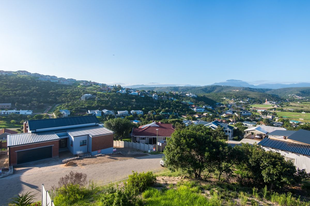 Slightly Elevated Stand with Approved Plans & Stunning Views – Build Without Delay! - Photo 3