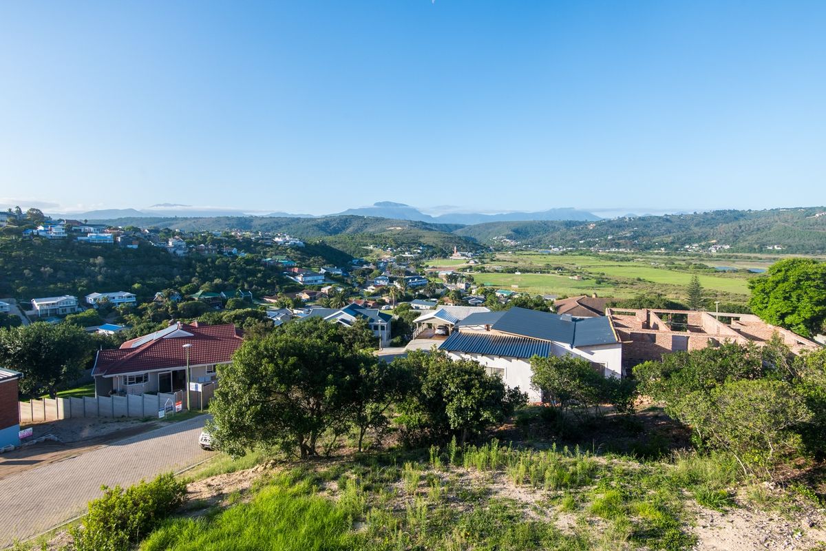 Slightly Elevated Stand with Approved Plans & Stunning Views – Build Without Delay! - Photo 2