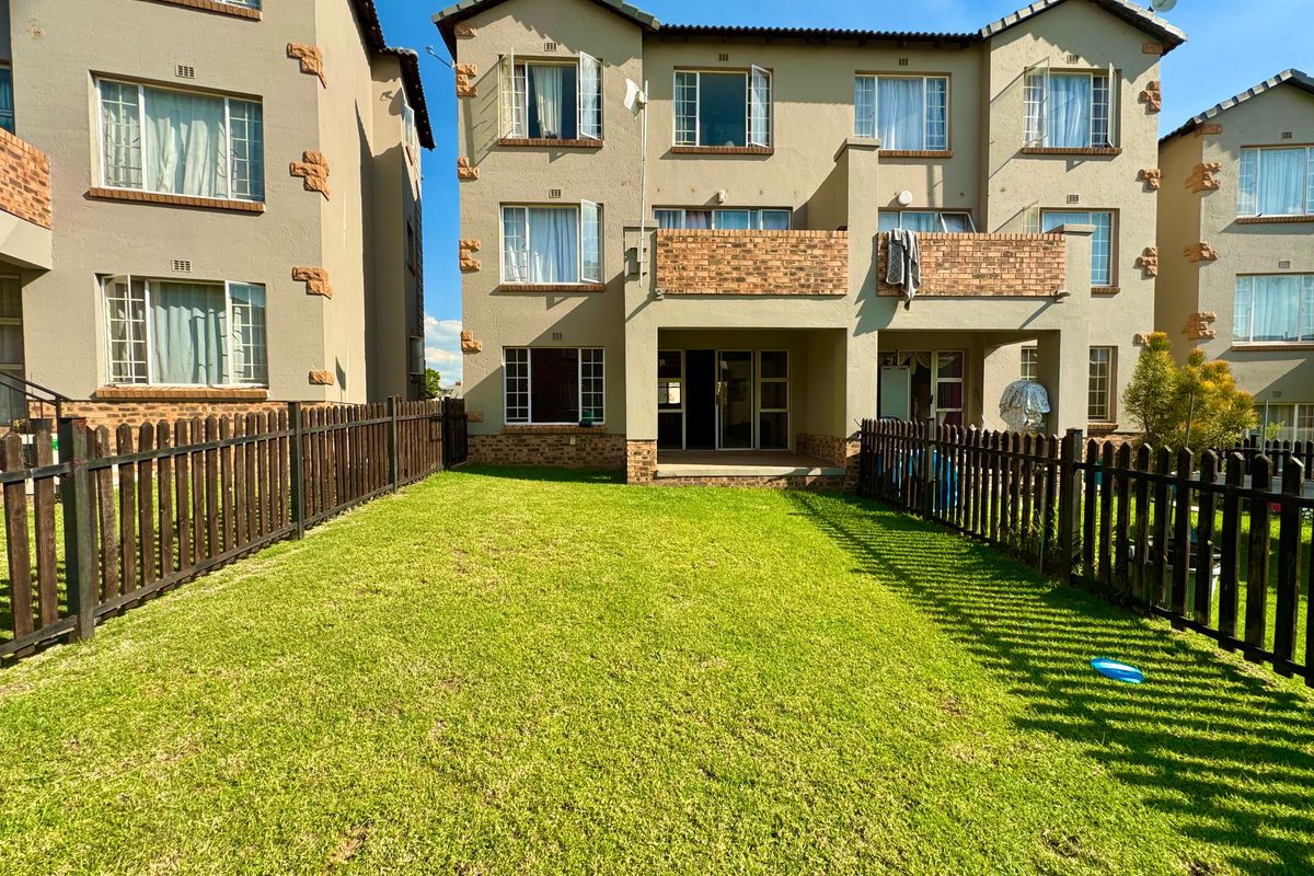 Investment-Ready Apartment in Ridge View Estate, Reyno Ridge - Photo 2