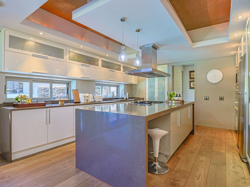 This Extraordinary Residence in Hartbeespoort - Photo 8