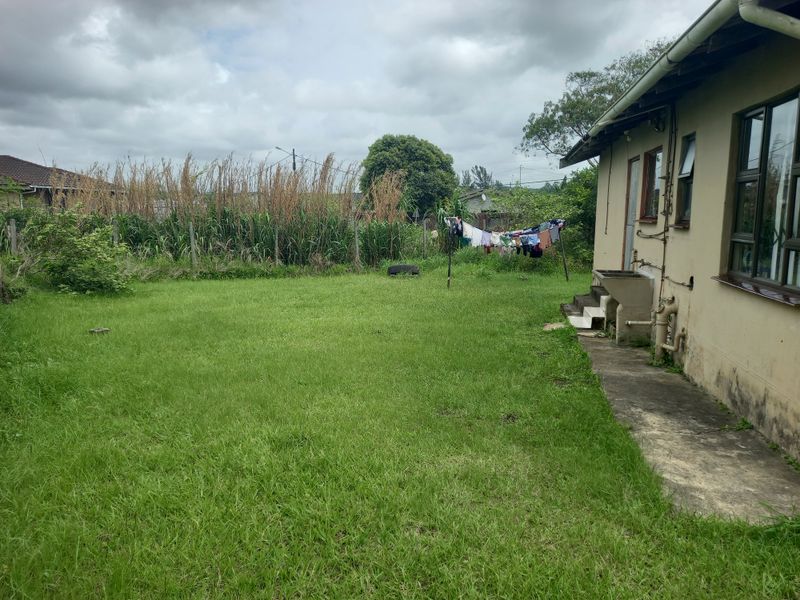 House For Sale In Esikhawini - Photo 2