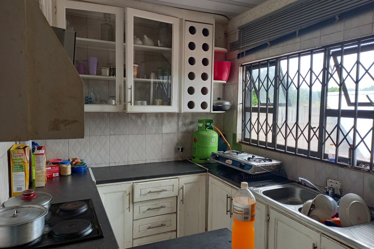 House For Sale In Esikhawini - Photo 5