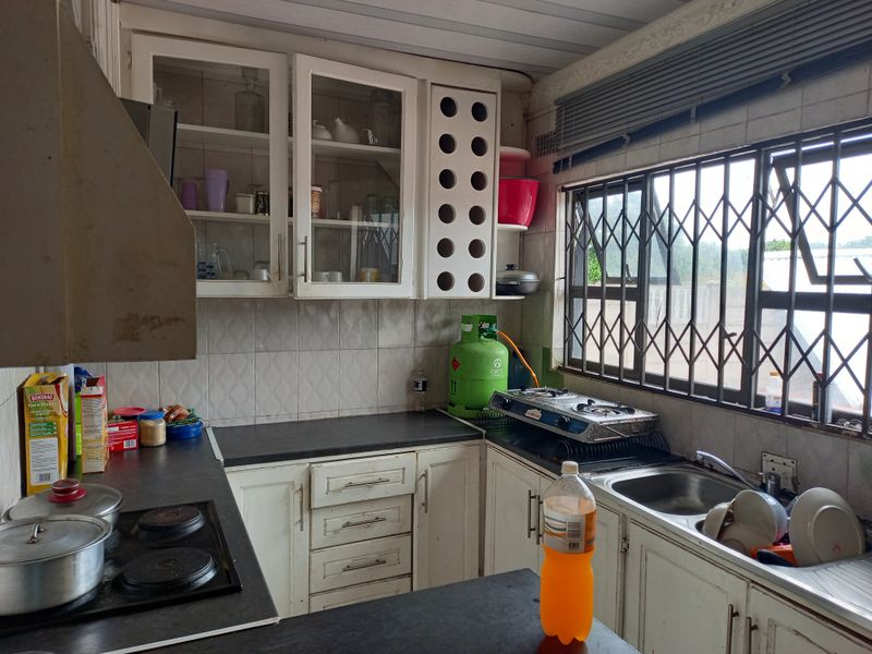 House For Sale In Esikhawini - Photo 5