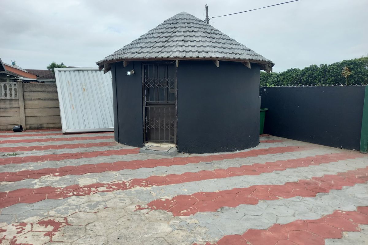 3 Bedroom house  and 2 Bedroom Granny flat for Sale - Photo 4
