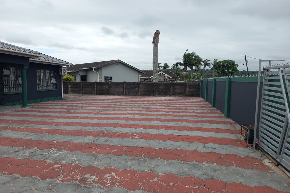 3 Bedroom house  and 2 Bedroom Granny flat for Sale - Photo 3