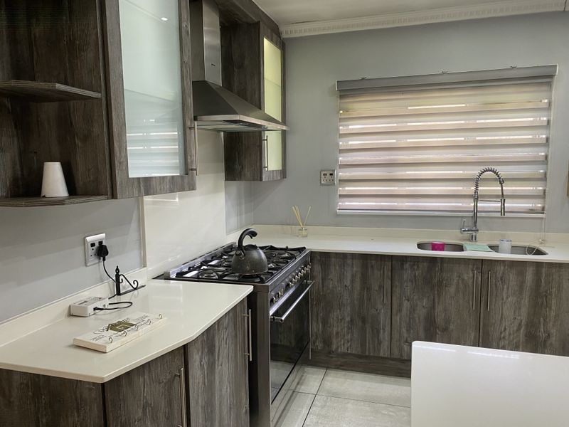 3 Bedroom House For Sale In Come - Photo 2