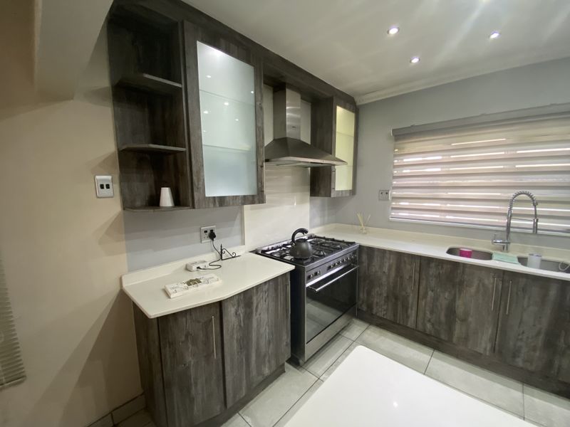 3 Bedroom House For Sale In Come - Photo 10